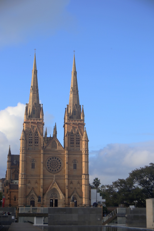 Sydney.
CathÃ©drale Sainte Marie.