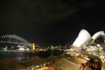 Sydney, et sa baie.
L'opéra, le quai et le Harbour bridge.