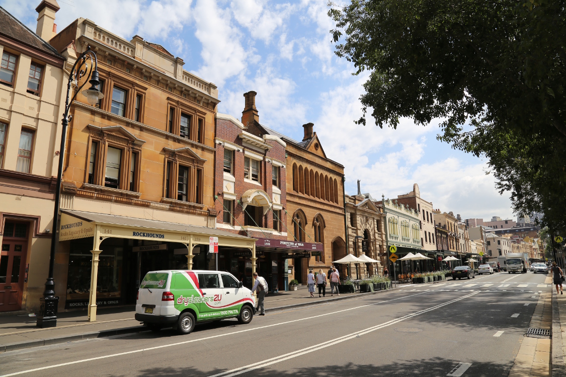 Sydney.
George Street, dans le quartier 