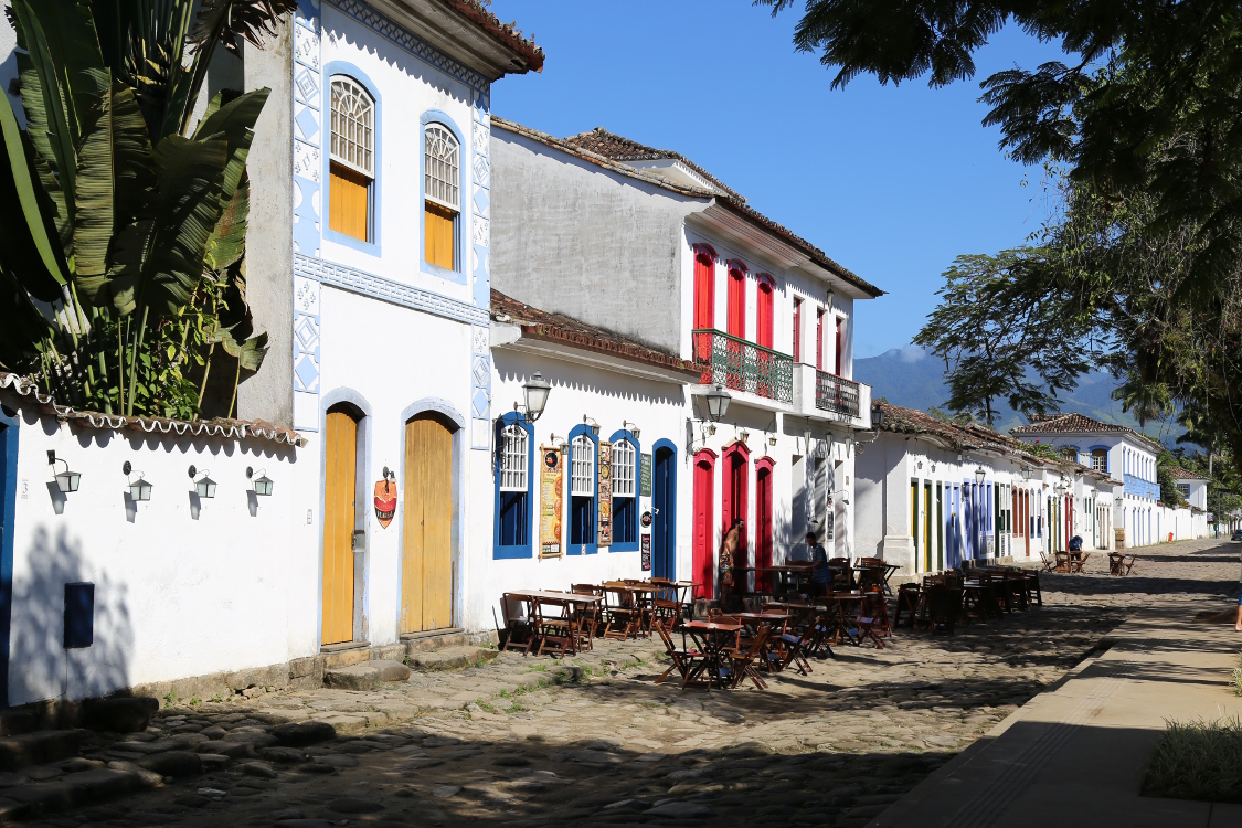 Paraty.
L'endroit est idÃ©al pour siroter une caipirinha de cachaÃ§a, un superbe petit cocktail local dont il ne faut pas abuser !
