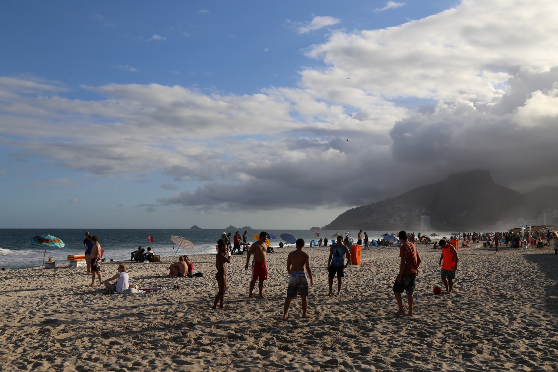 Rio de Janeiro.
Plage d'Ipanema.
