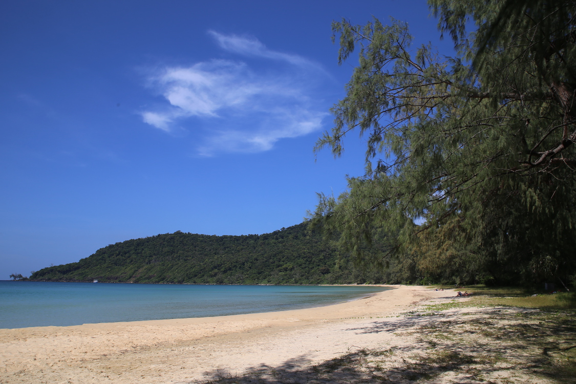 Koh Rong Samloen.
Ile situÃ©e au large de Sihanoukville, au sud du Cambodge.