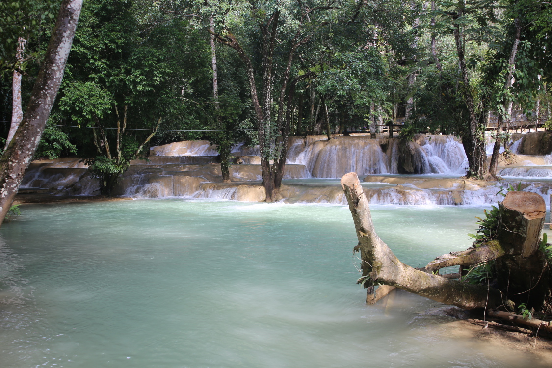 Luang Prabang.
Chutes d'eau de Tat Sae.