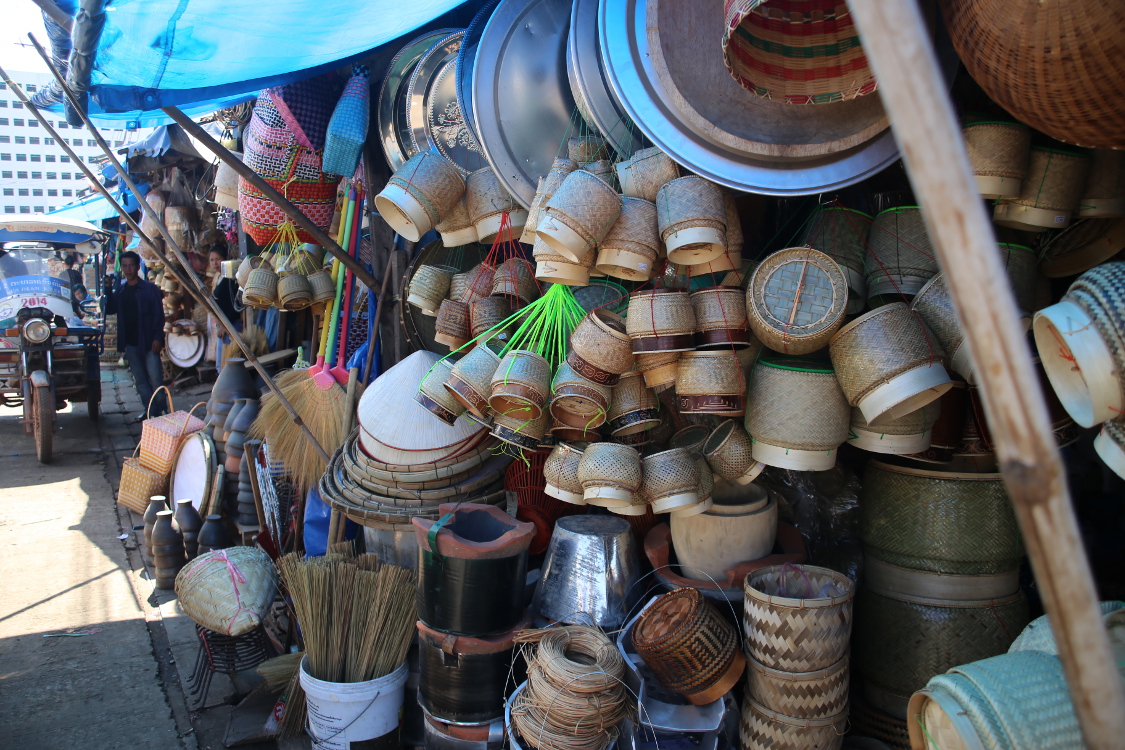 Vientiane.
MarchÃ© Talat Khua Din.