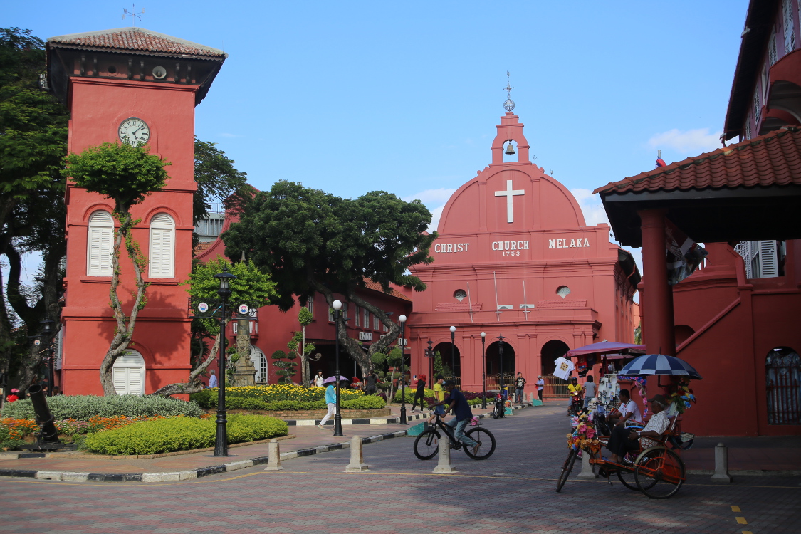 Melaka.
Le monument le plus emblÃ©matique de la ville, et Ã©galement le plus ancien Ã©difice hollandais en Asie (il fut construit en 1641). Il faisait office d'hÃ´tel de ville et rÃ©sidence du gouverneur.