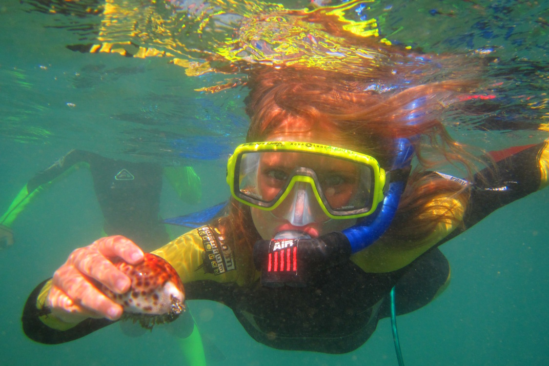 PoindimiÃ©.
Magnifique porcelaine avec Fanny, trÃ¨s Ã  l'aise ce jour lÃ , car nous Ã©tions accompagnÃ©e par Jeanne, notre guide de la matinÃ©e.