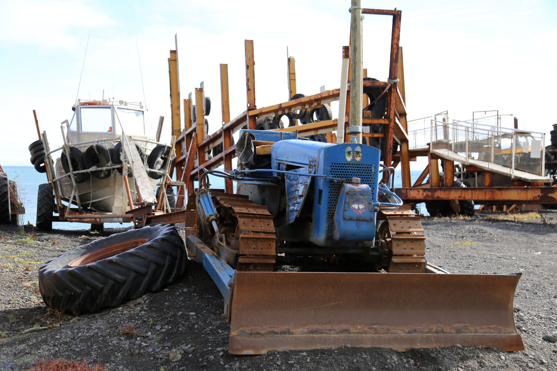 Cap Palliser.
Village Ngawi.