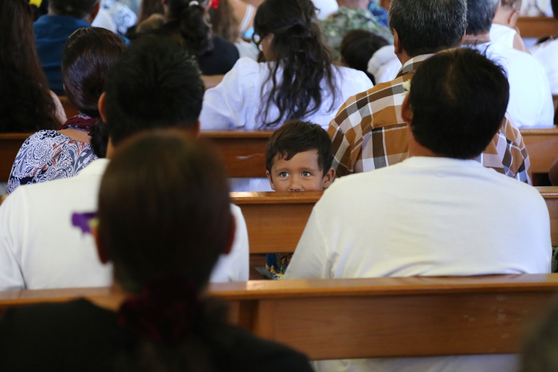 Moorea.
Eglise de la Sainte Famille.