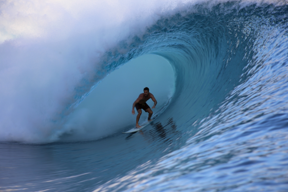 Tahiti.
Teahupoo.
Quel tube !