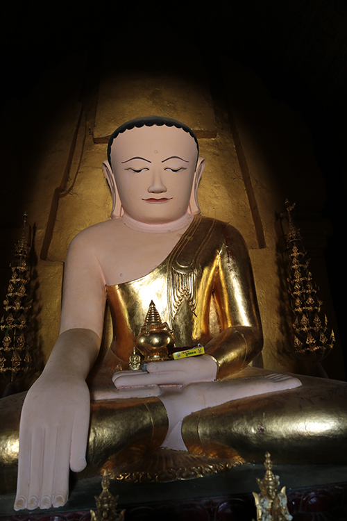 Bagan.
Pagode Iza Gawna.
