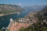 Kotor.
Les paquebots déversent leur flots de touristes...