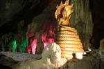 Phetchaburi.
Grotte Khao Luang.
Haut lieu du bouddhisme, cette grotte dégage un certain charme suranné.